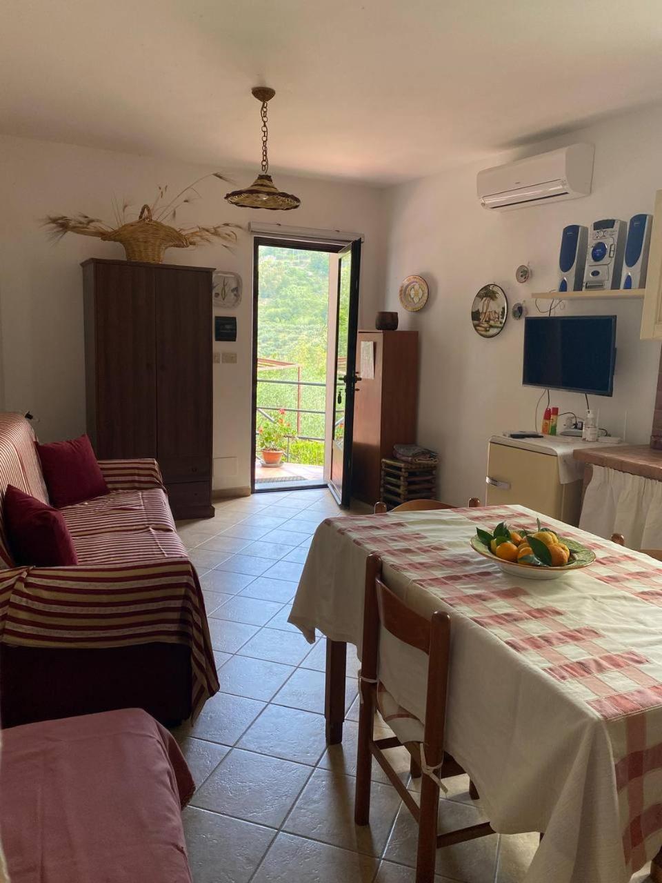 Agriturismo Etna-Mare Piedimonte Etneo Værelse billede