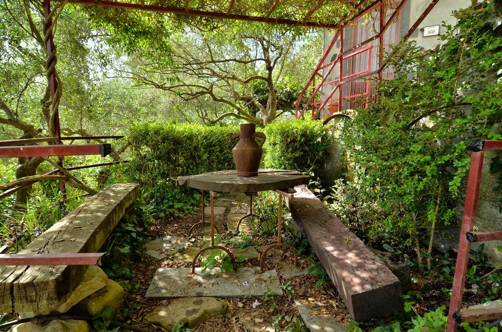 Agriturismo Etna-Mare Piedimonte Etneo Eksteriør billede